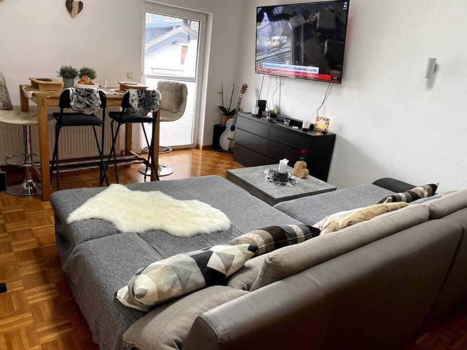 Die Feelgood-Wohnung Am Mondsee Bagian luar foto